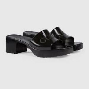 GUCCI BLACK WOMEN'S RUBBER SLIDE SANDAL